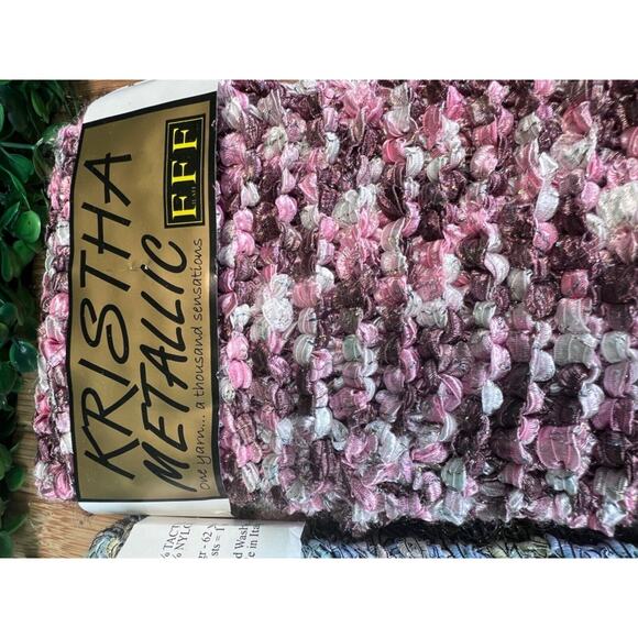 New Bundle of 5 New Yarn For Knitting Great Craft Or Gift - Picture 4 of 7